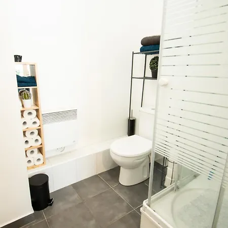 Appartamento Chic Avec Parking Paris